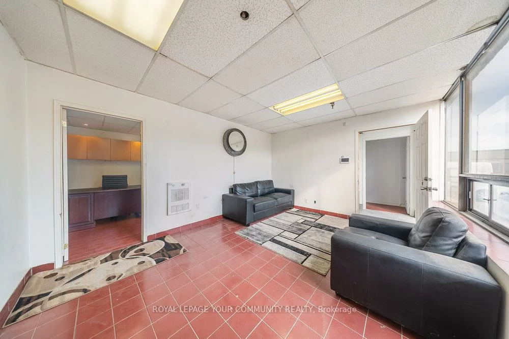 7171, Torbram, Northeast, Mississauga
