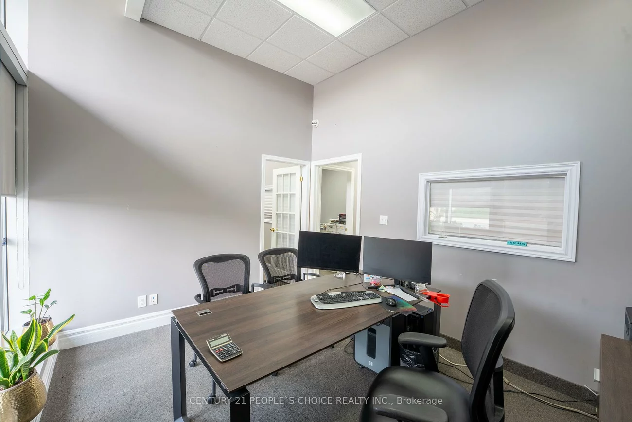 2985, Drew, Malton, Mississauga