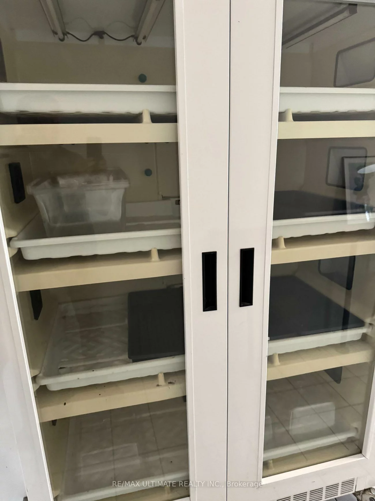 215, Lakeshore, Port Credit, Mississauga