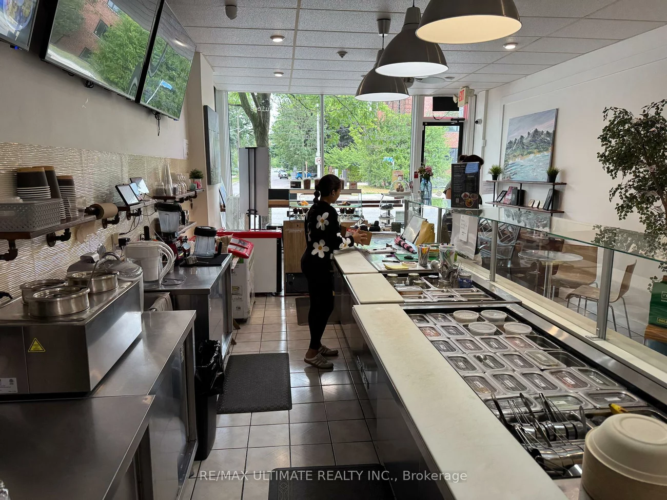 215, Lakeshore, Port Credit, Mississauga