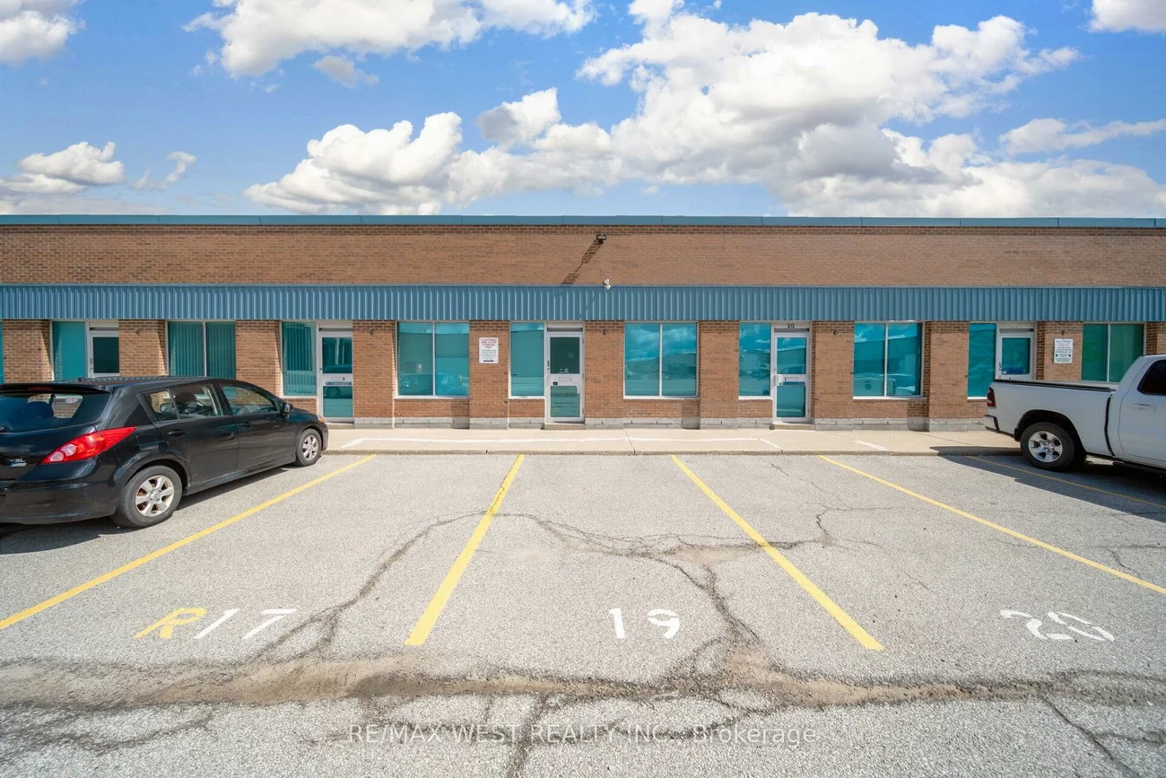 1662, Bonhill, Northeast, Mississauga