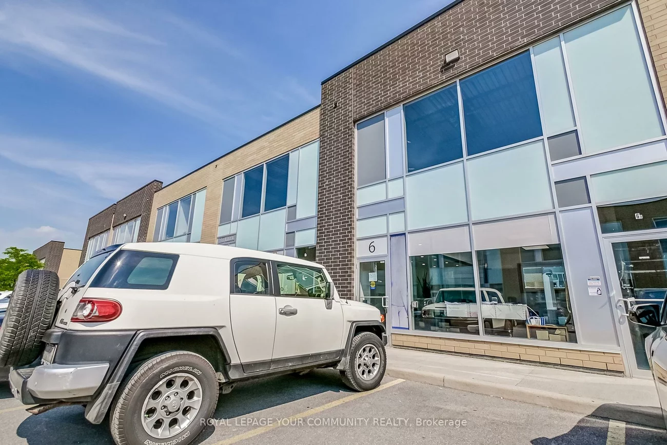 6-1185, Queensway, Dixie, Mississauga