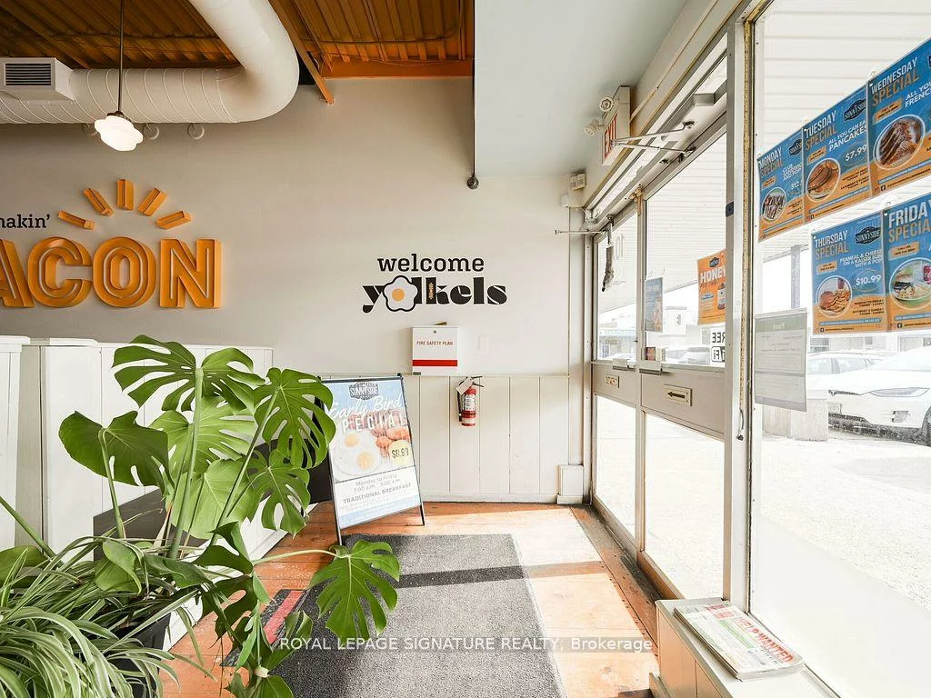 1375, Southdown, Clarkson, Mississauga