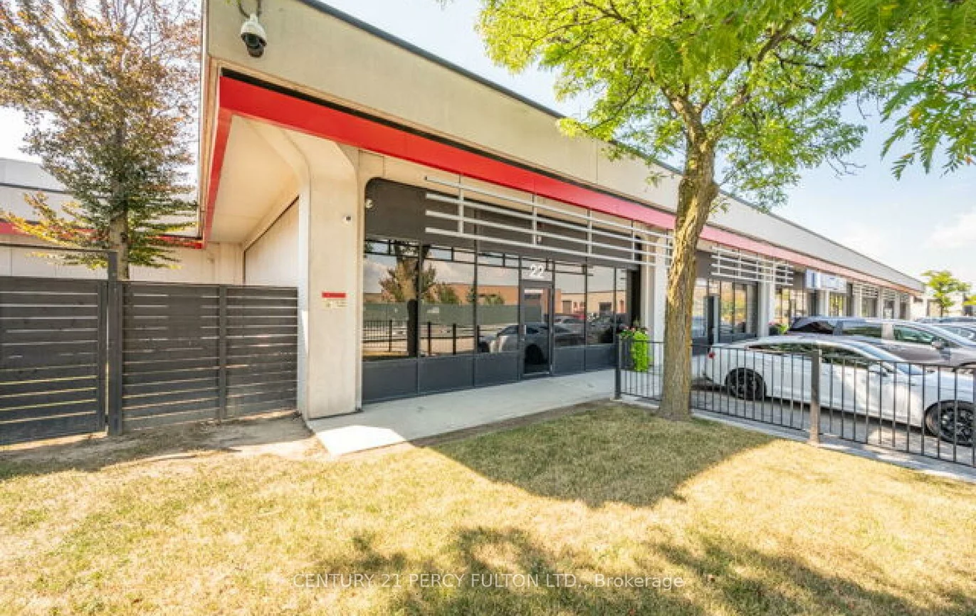 755, Queensway, Dixie, Mississauga