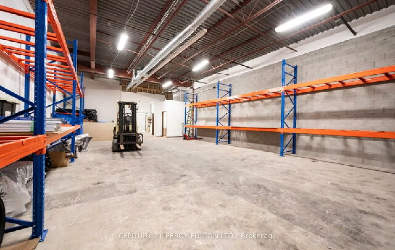 755, Queensway, Dixie, Mississauga