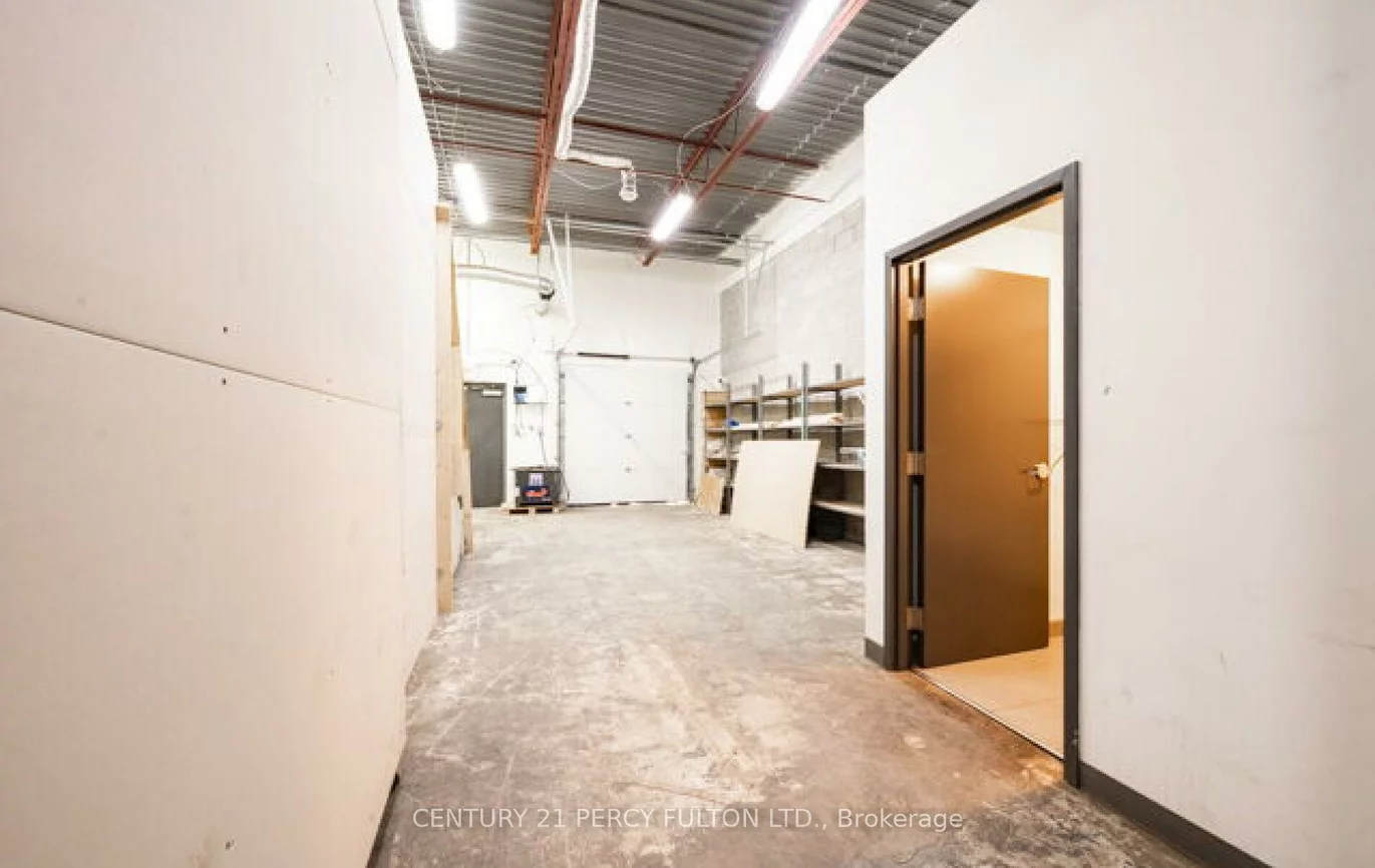 755, Queensway, Dixie, Mississauga