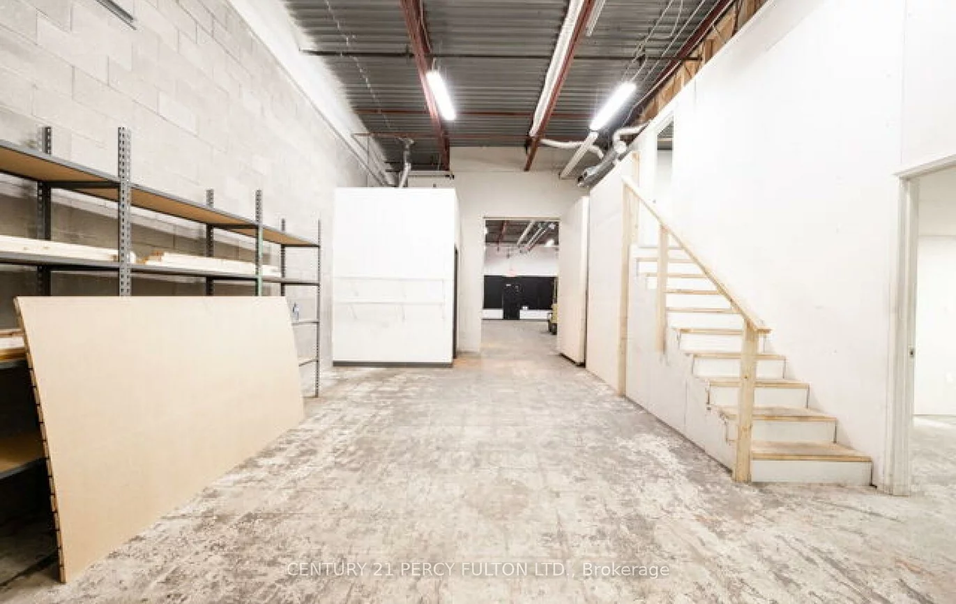 755, Queensway, Dixie, Mississauga
