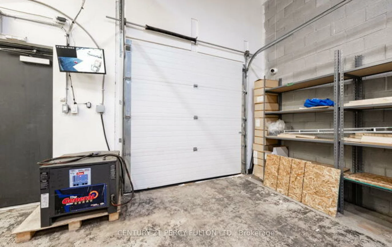 755, Queensway, Dixie, Mississauga