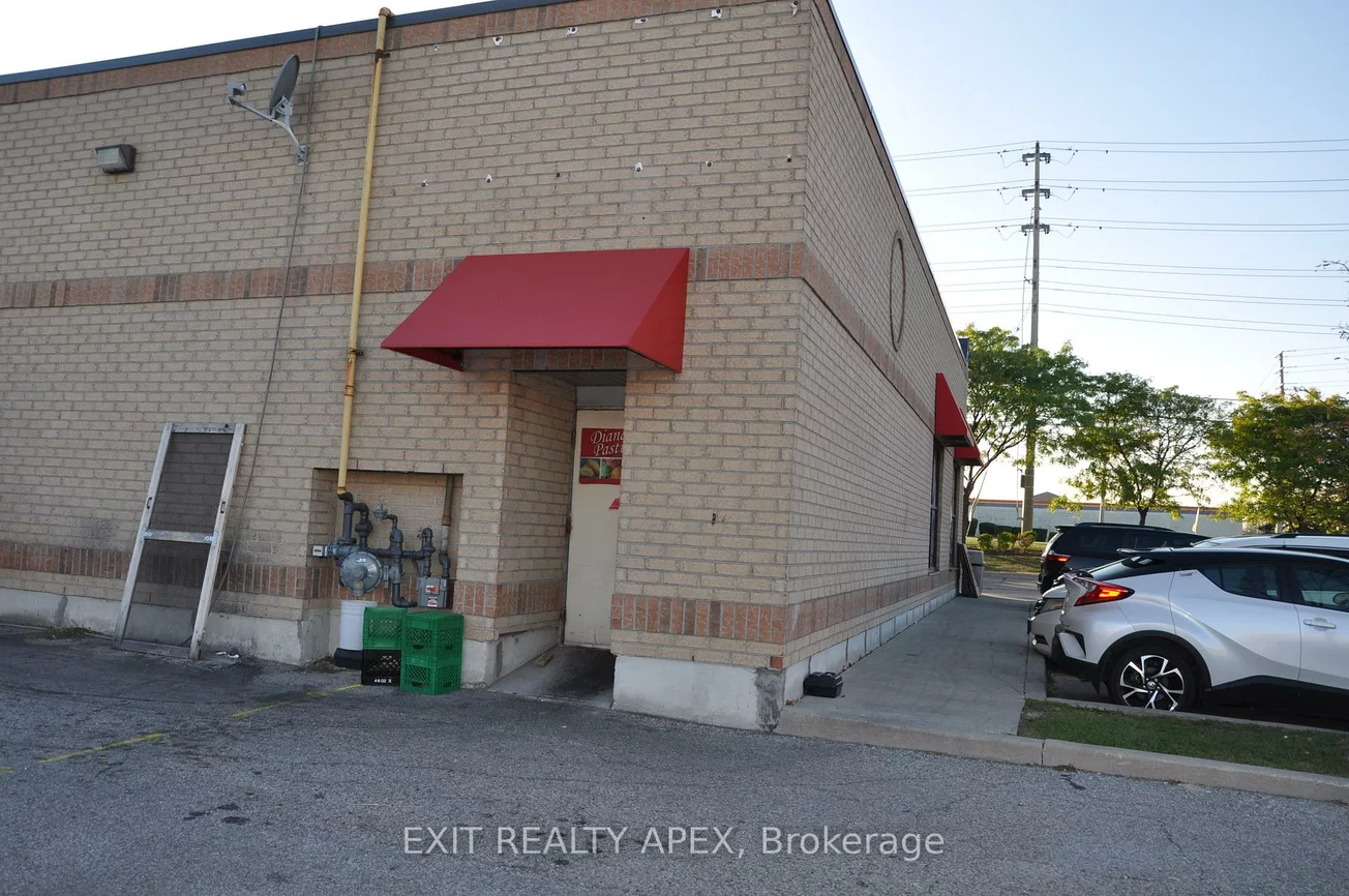 4910, Tomken Rd, Northeast, Mississauga