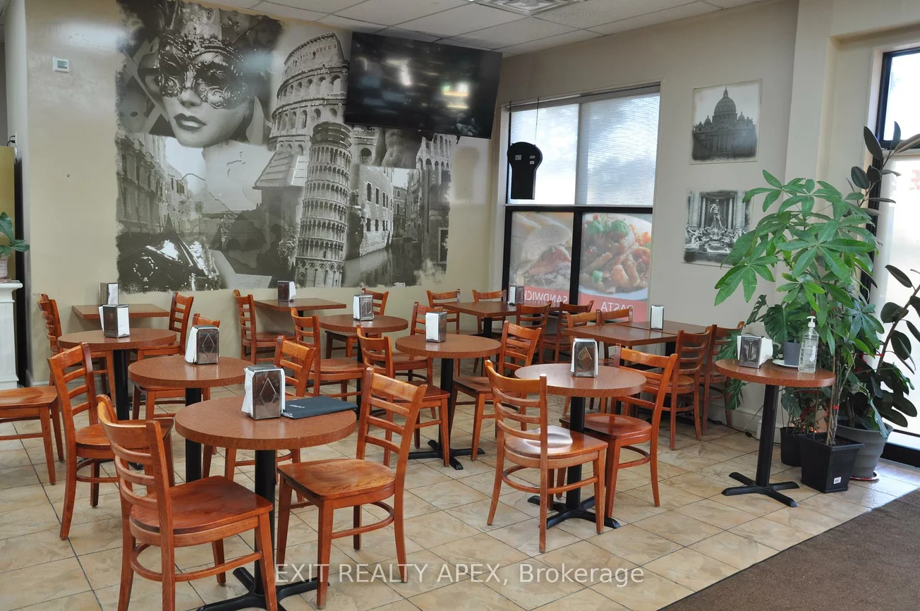 4910, Tomken Rd, Northeast, Mississauga