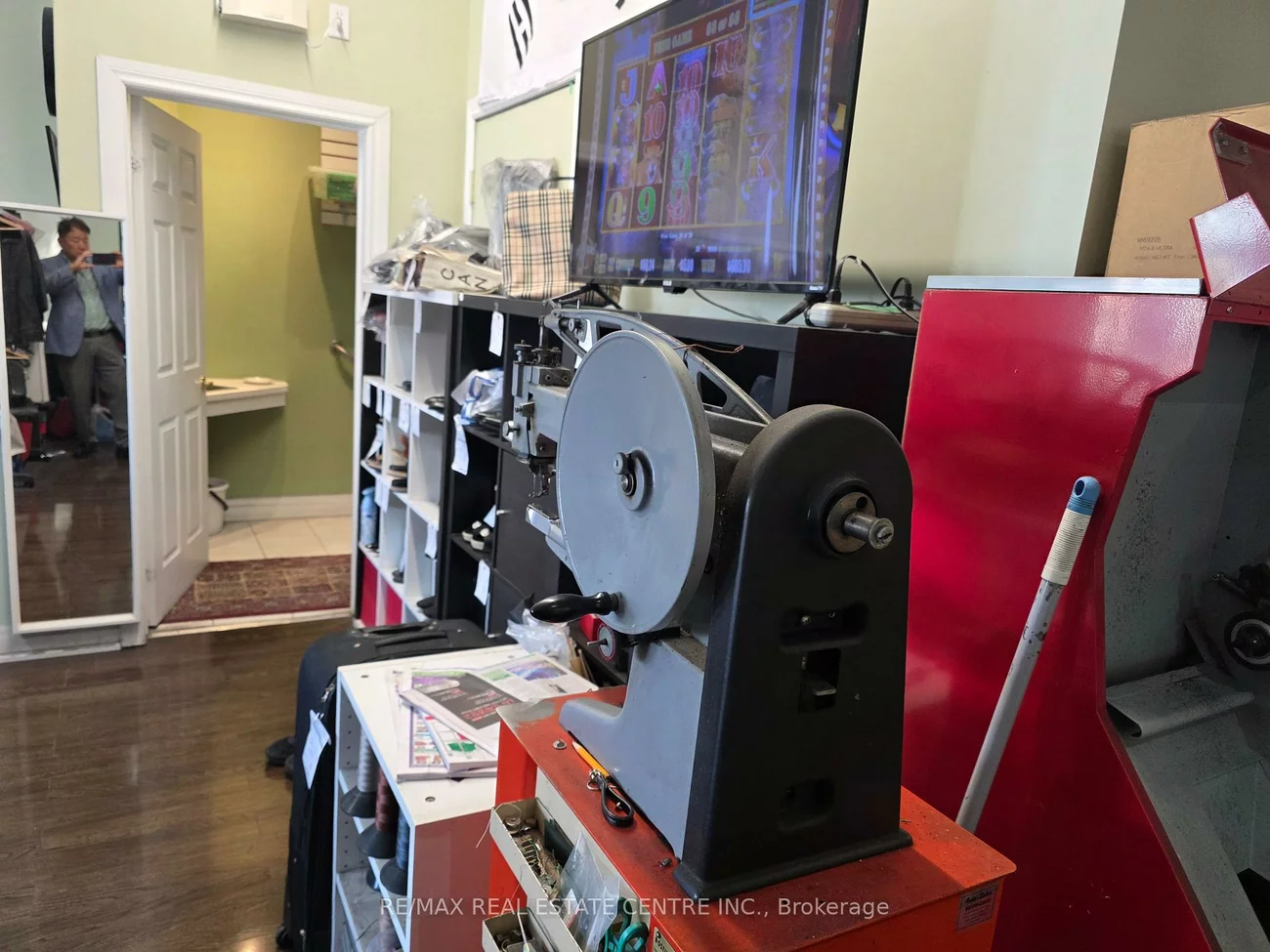 165, Lakeshore, Port Credit, Mississauga