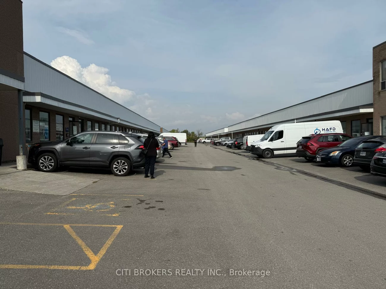 2465, Cawthra, Dixie, Mississauga