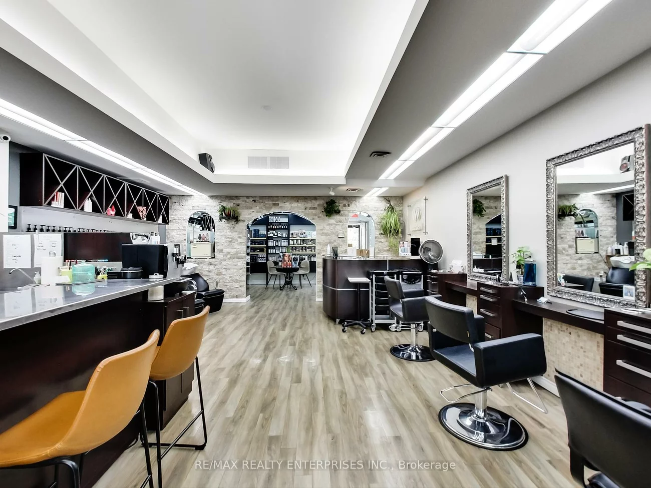 1735, Lakeshore, Clarkson, Mississauga