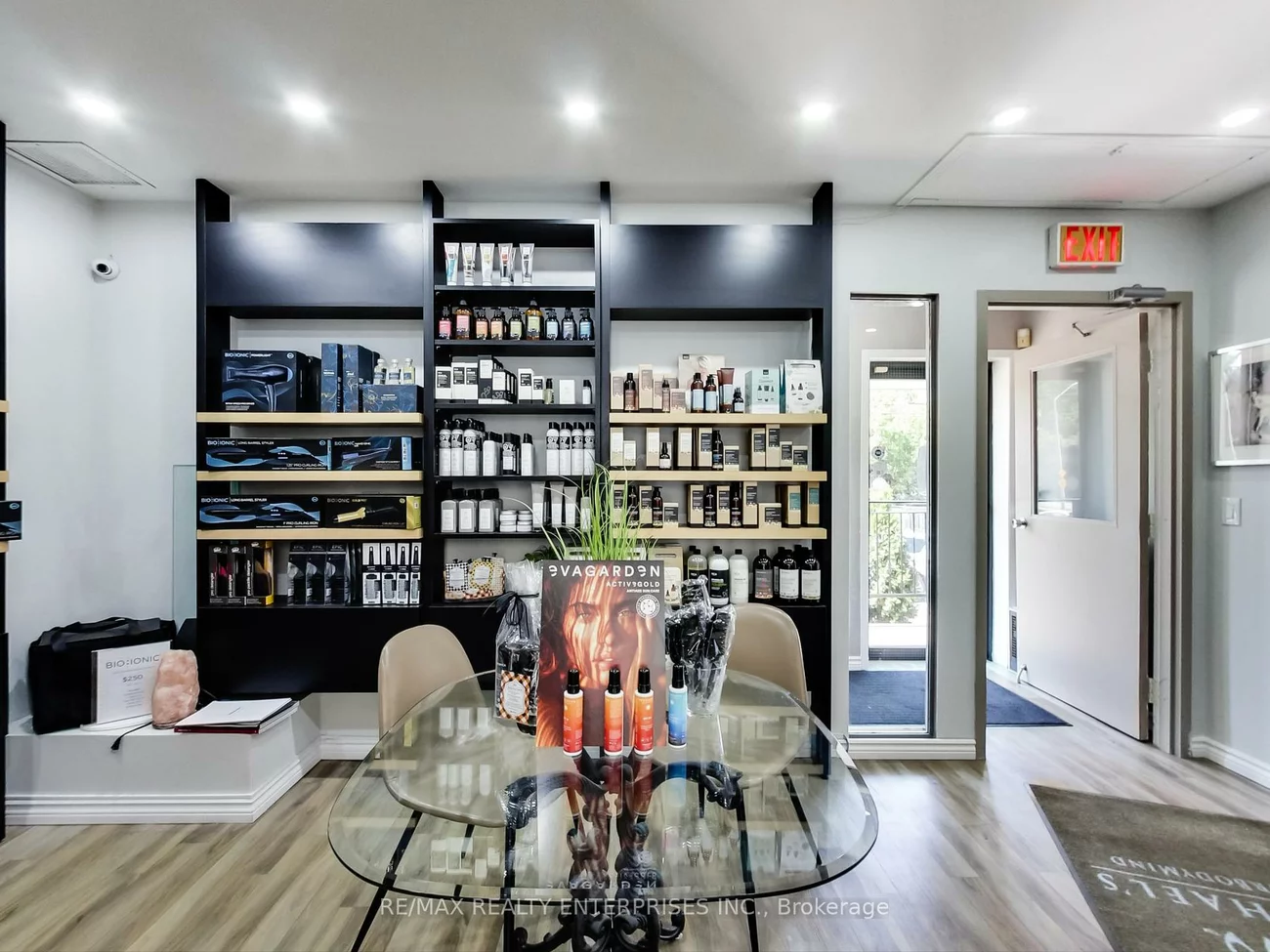 1735, Lakeshore, Clarkson, Mississauga