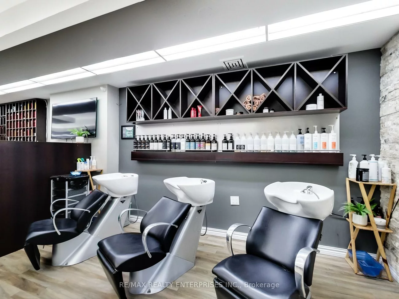 1735, Lakeshore, Clarkson, Mississauga