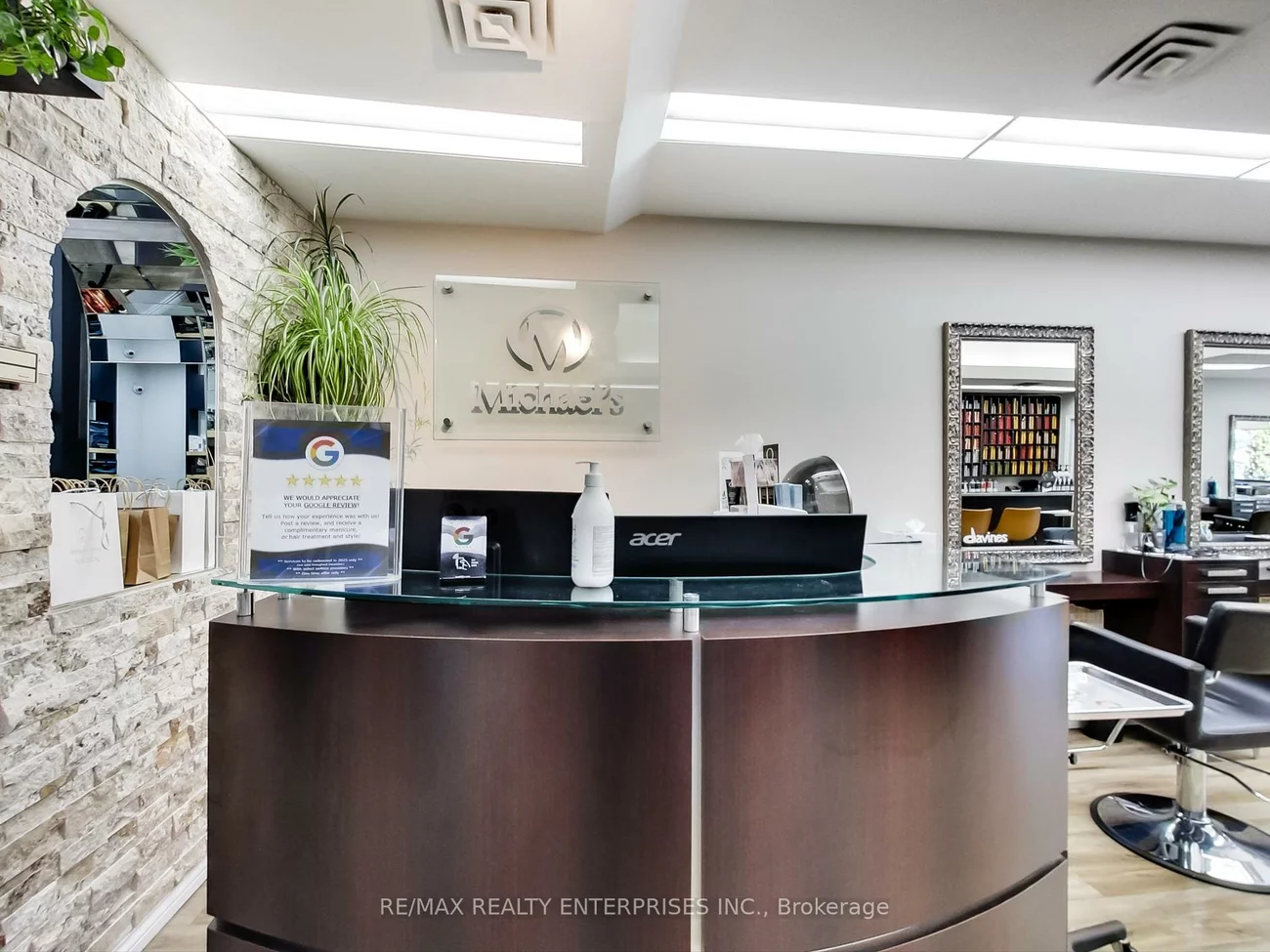 1735, Lakeshore, Clarkson, Mississauga