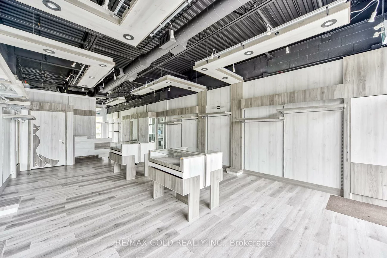 3525, Platinum, Churchill Meadows, Mississauga