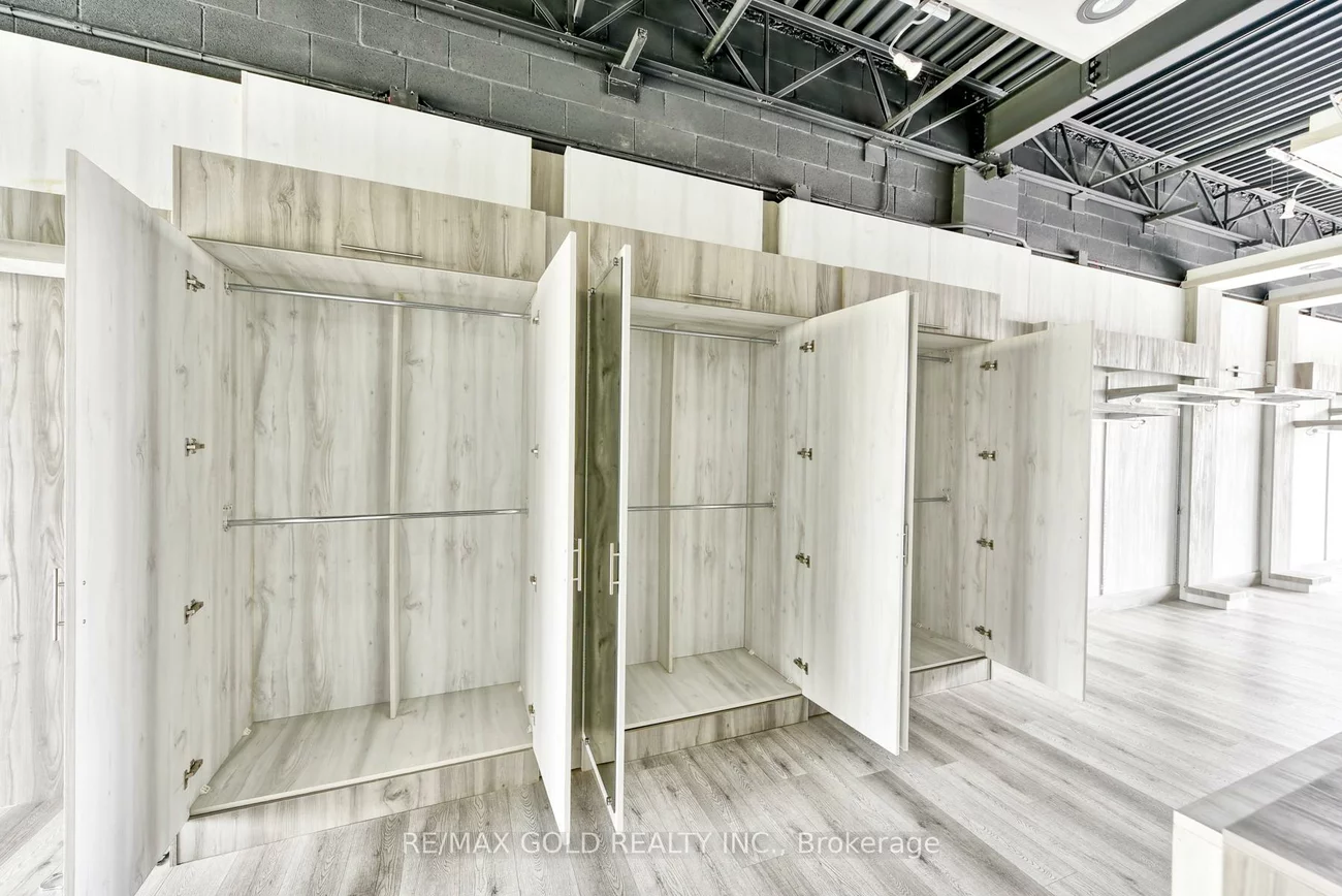 3525, Platinum, Churchill Meadows, Mississauga