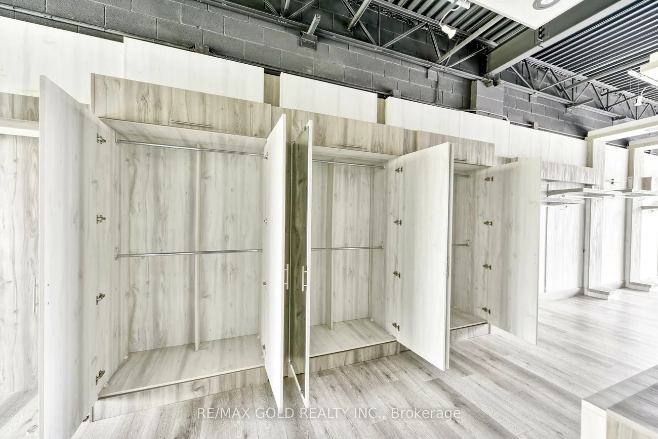 3525, Platinum, Churchill Meadows, Mississauga