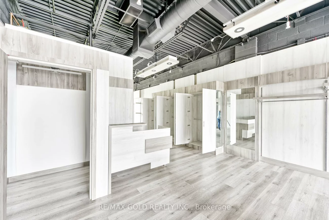 3525, Platinum, Churchill Meadows, Mississauga