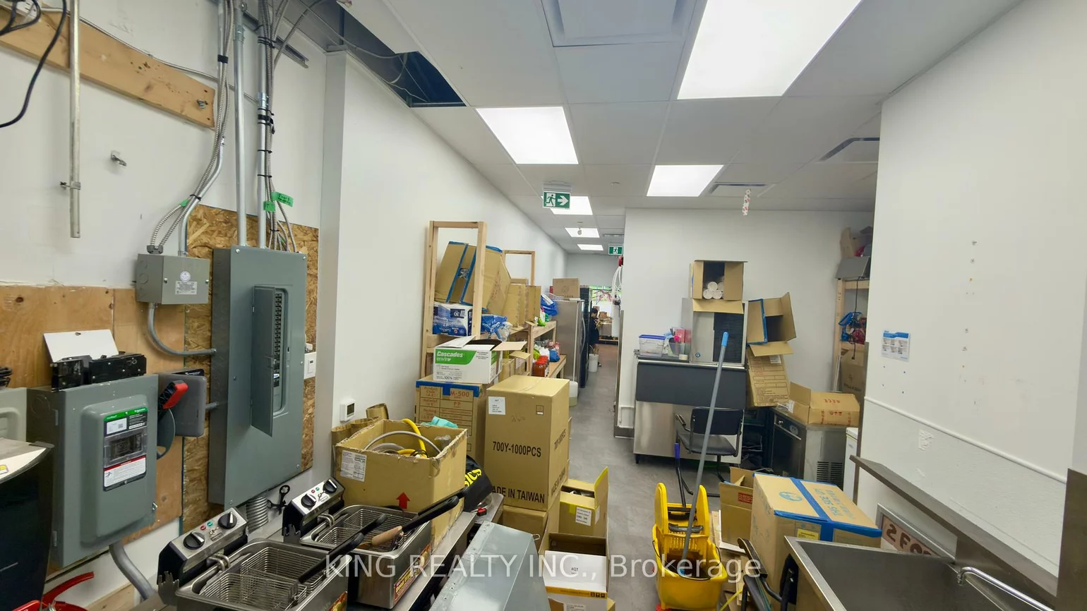 966, Dundas, Dixie, Mississauga