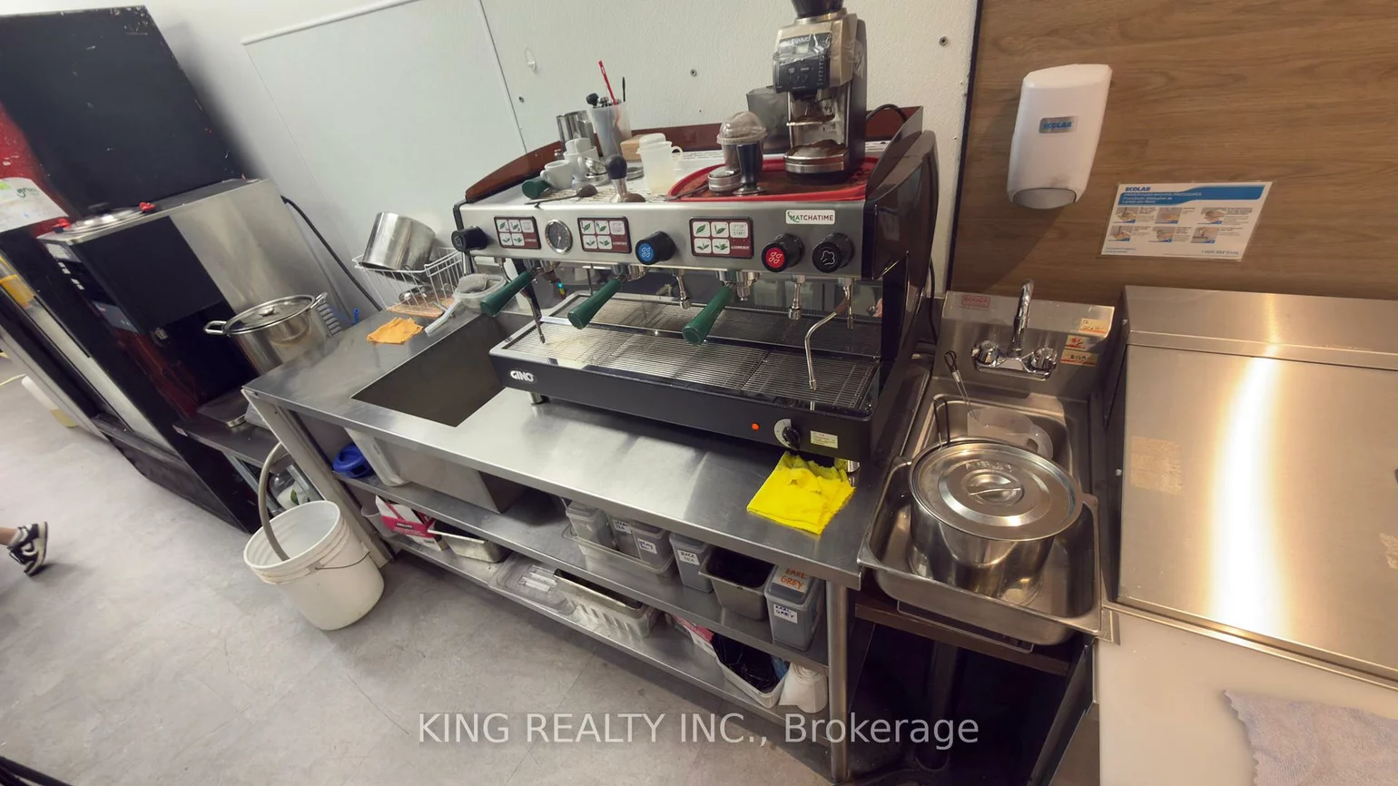 966, Dundas, Dixie, Mississauga