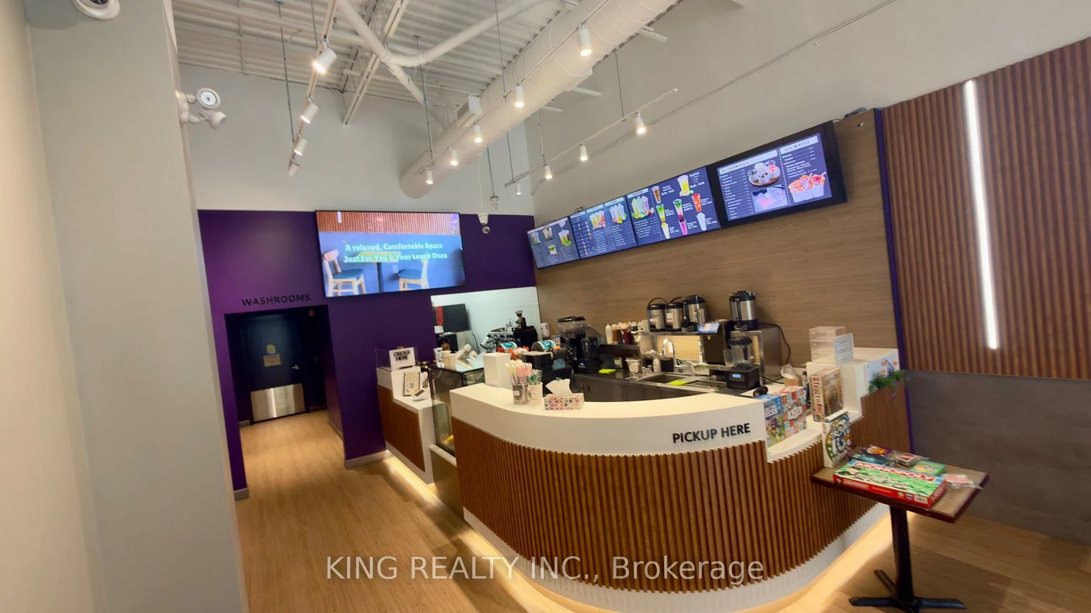 966, Dundas, Dixie, Mississauga