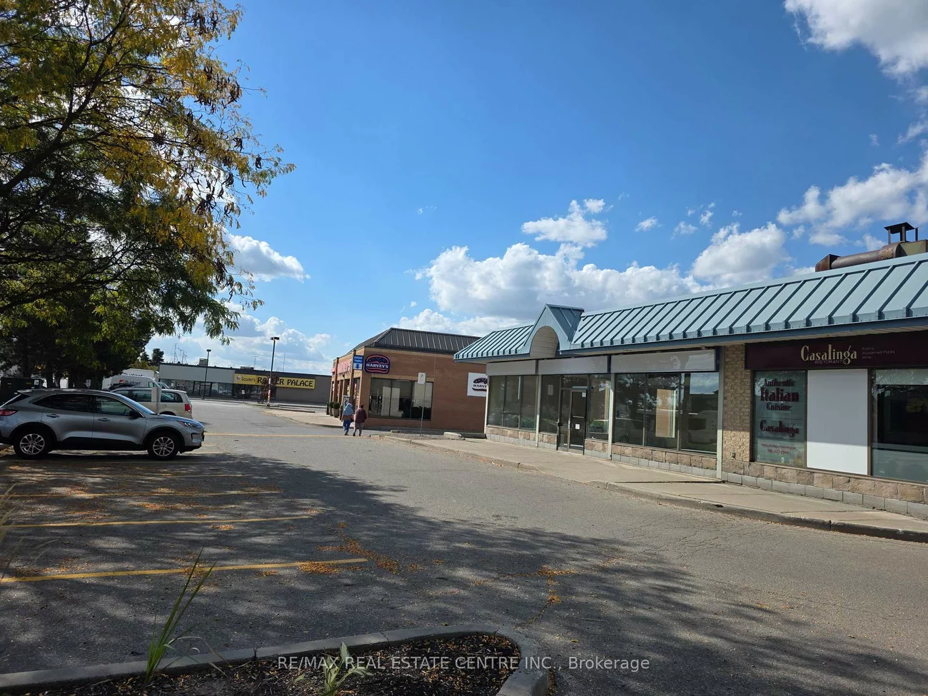 2057, Royal Windsor, Clarkson, Mississauga