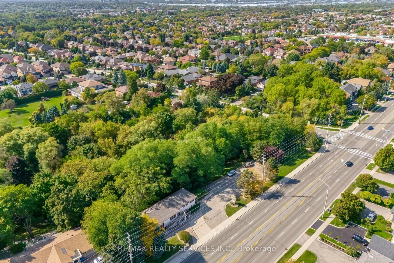 5330, Creditview, East Credit, Mississauga