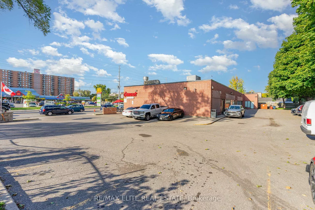 600, Lakeshore, Lakeview, Mississauga