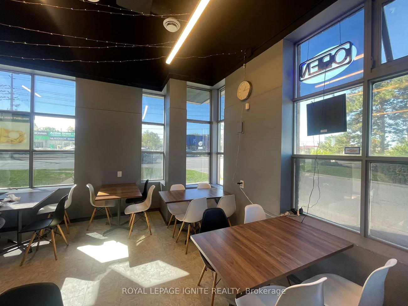 17, Queen, Streetsville, Mississauga