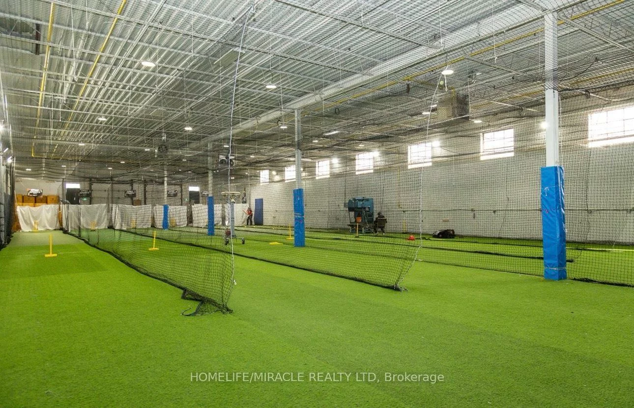 7289, Torbram, Northeast, Mississauga