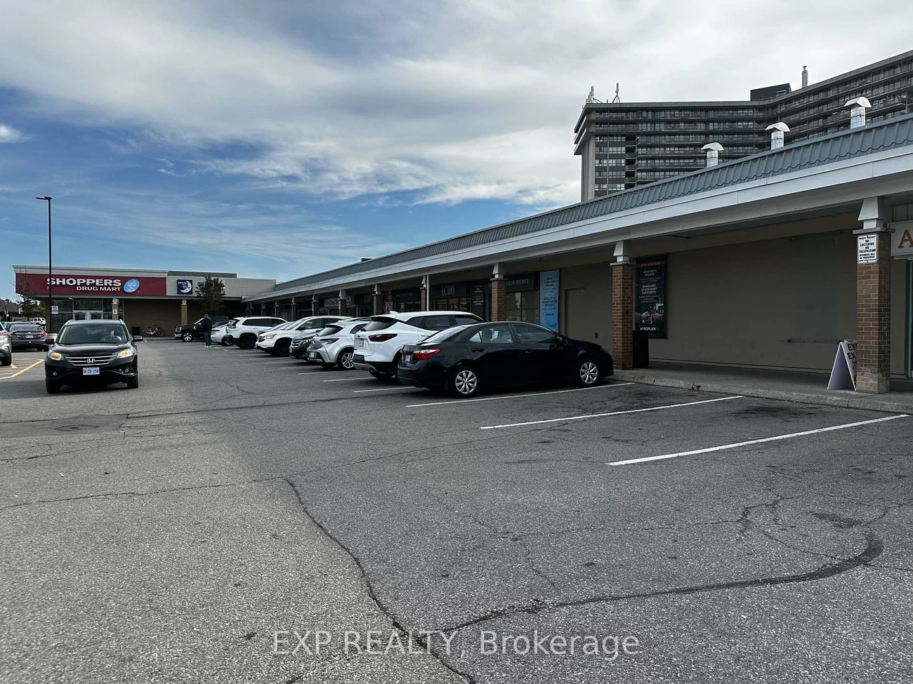 1125, Bloor, Applewood, Mississauga