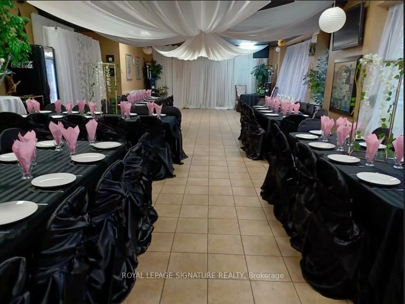 1076, Cardiff, Northeast, Mississauga