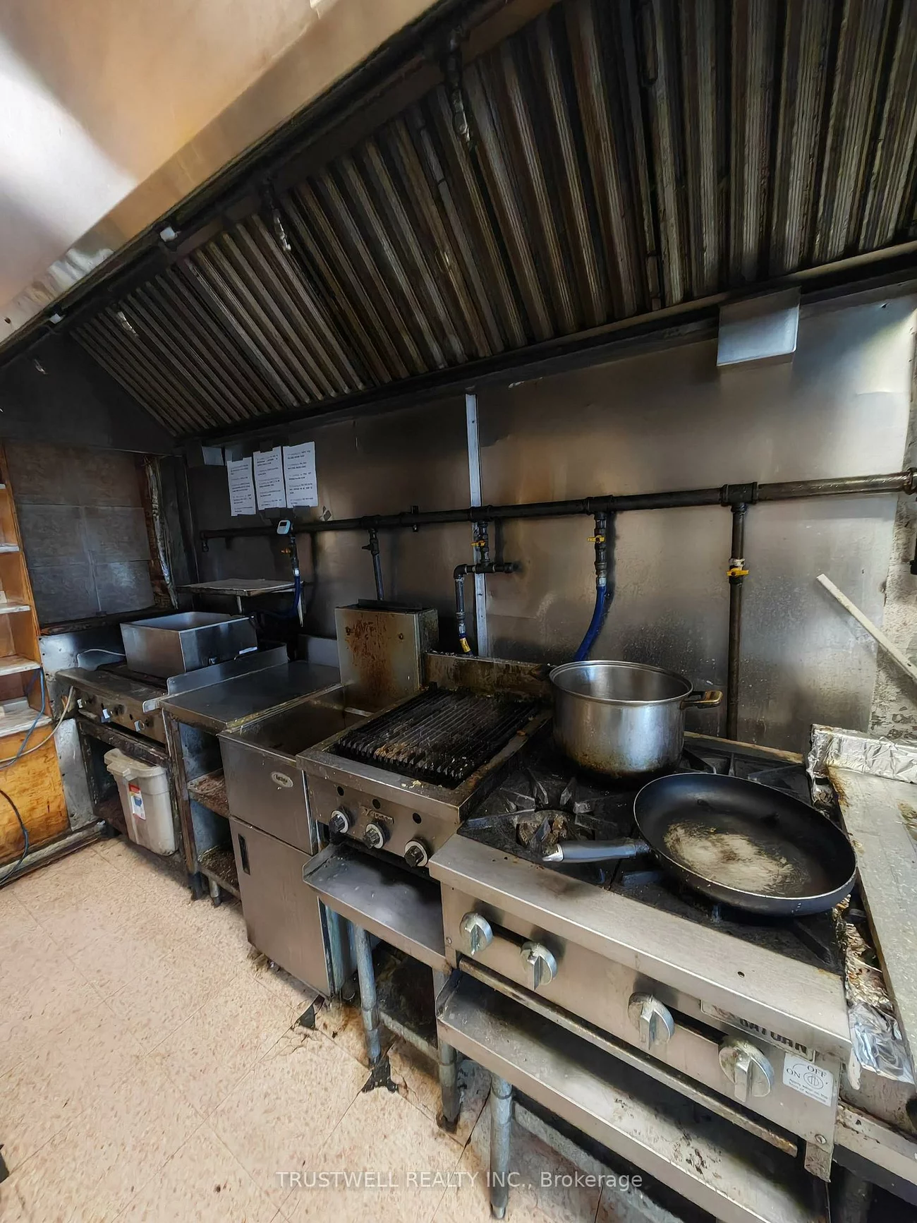 1550, South Gateway, Northeast, Mississauga