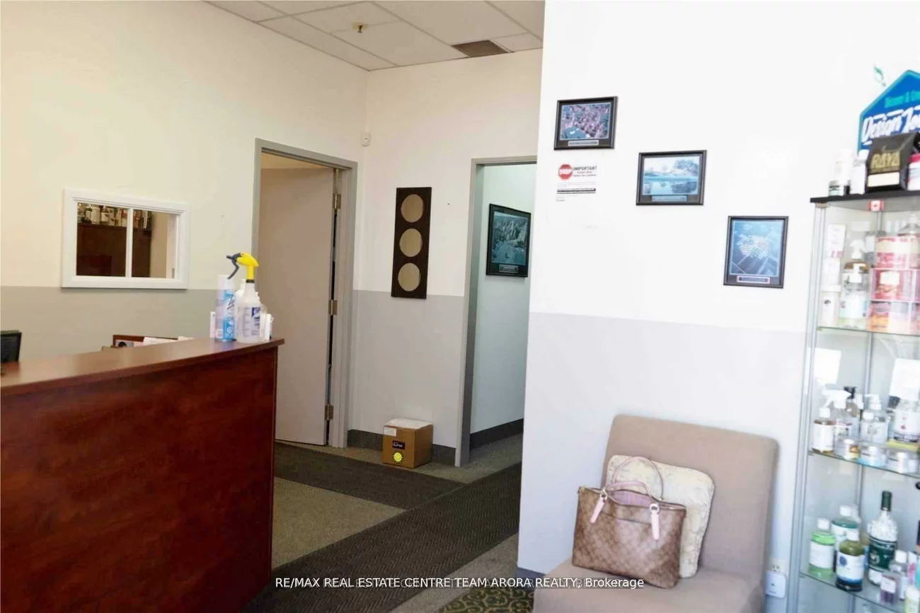 385, Admiral, Gateway, Mississauga