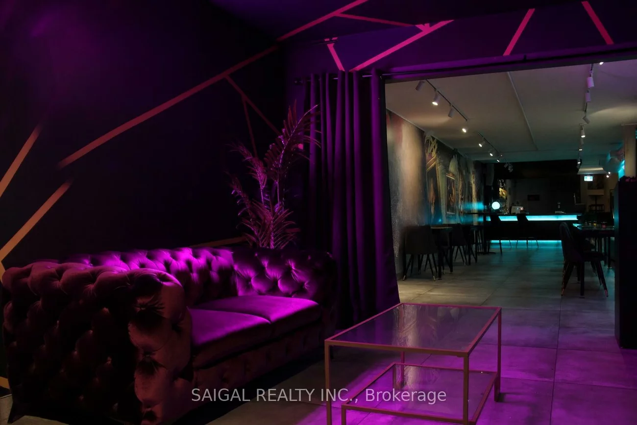 80, Lakeshore, Port Credit, Mississauga