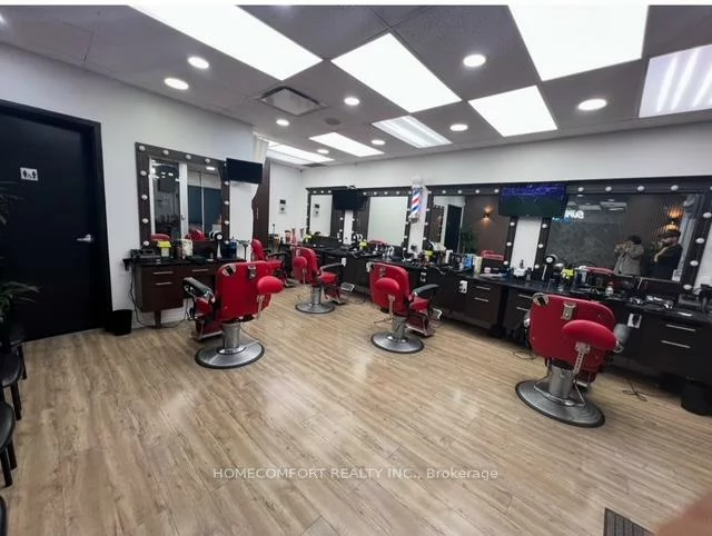 24, Dundas, Cooksville, Mississauga