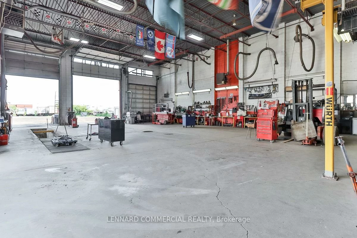 1828, Drew, Northeast, Mississauga