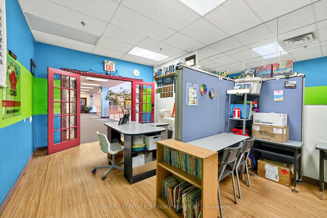 1550, S Gateway, Northeast, Mississauga