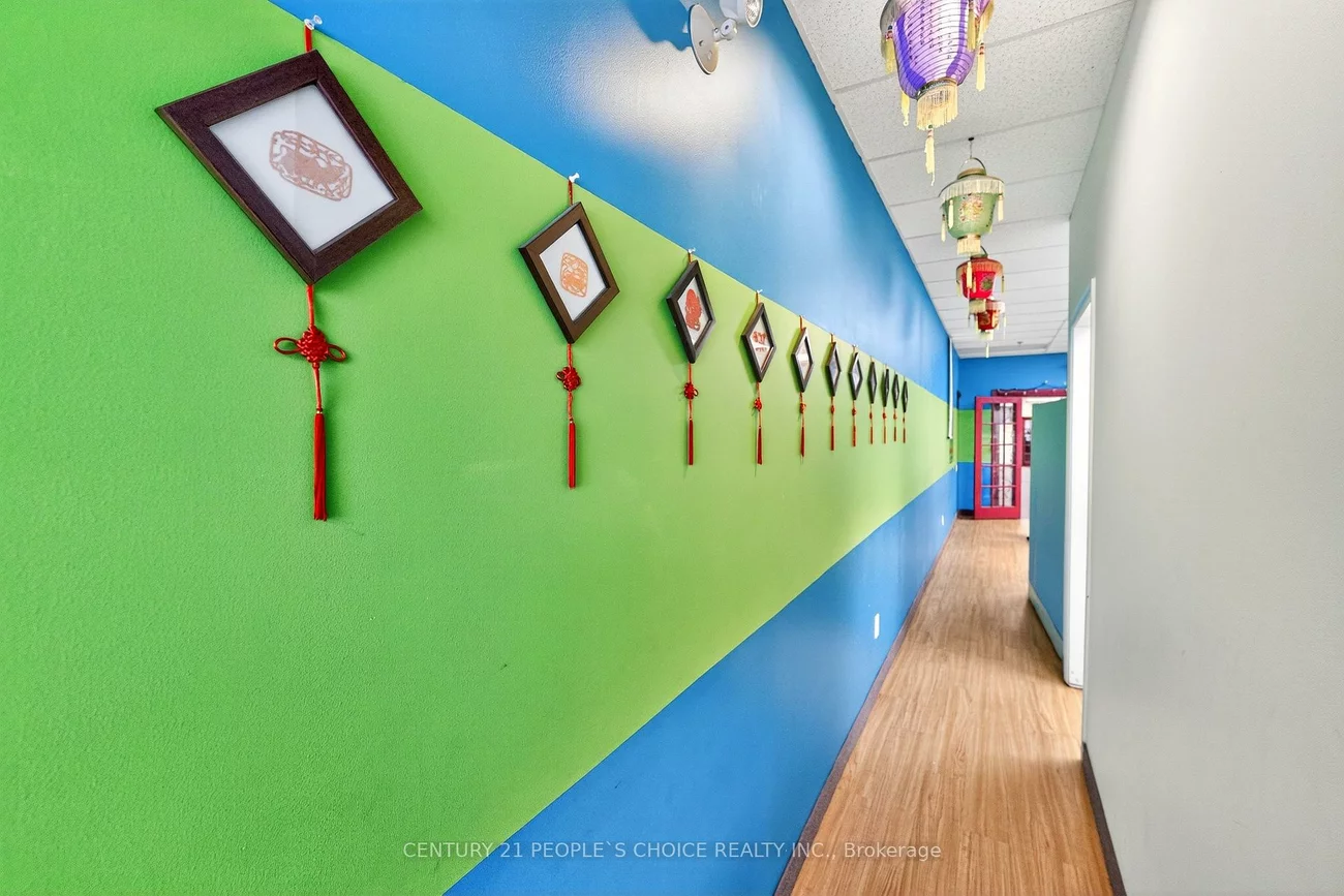 1550, S Gateway, Northeast, Mississauga