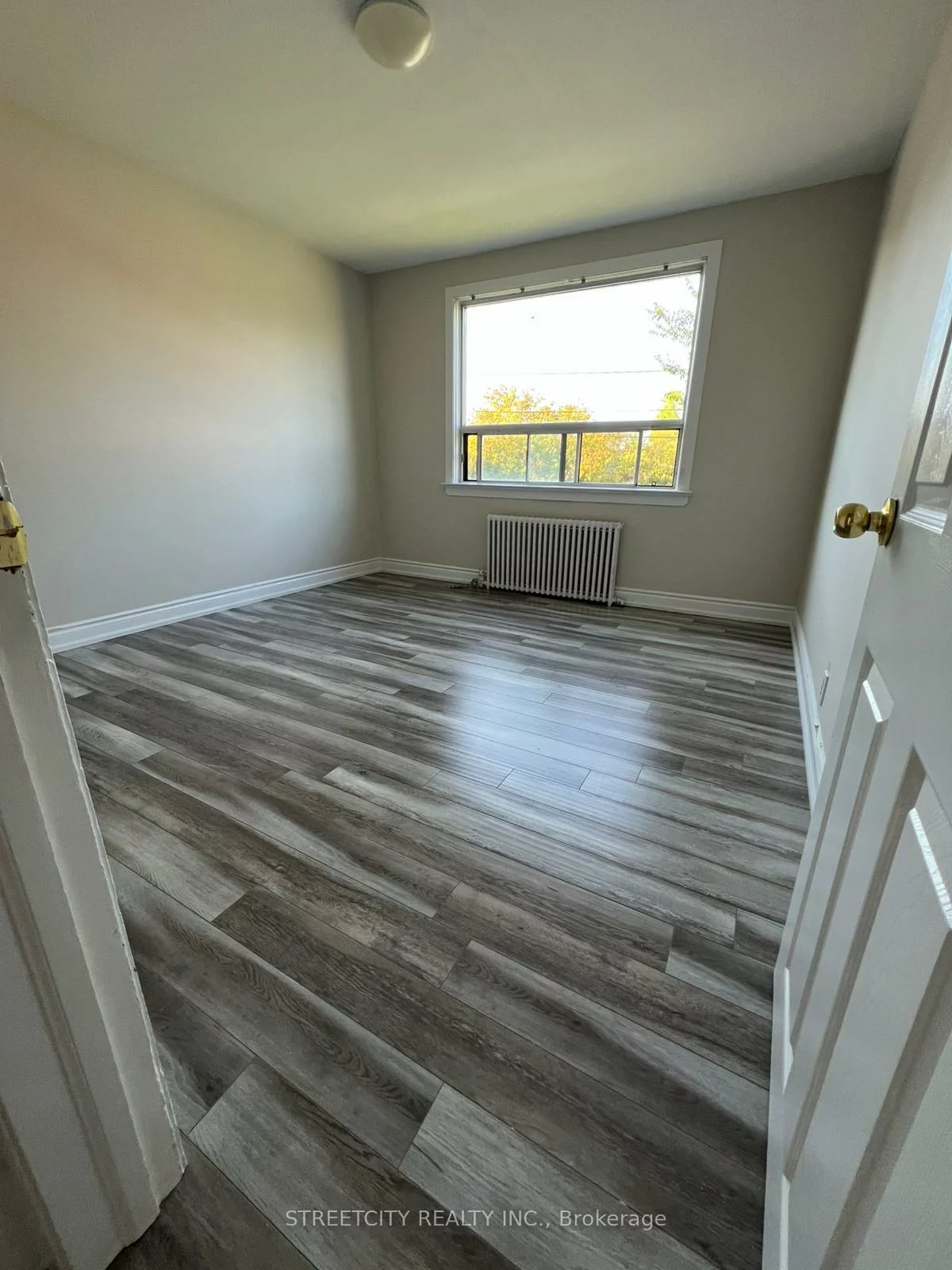 191, Broadway, Streetsville, Mississauga