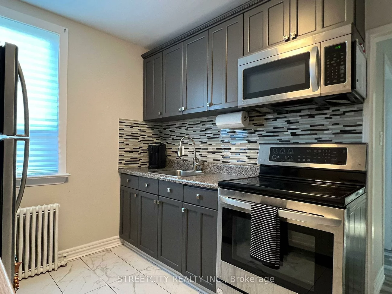 191, Broadway, Streetsville, Mississauga