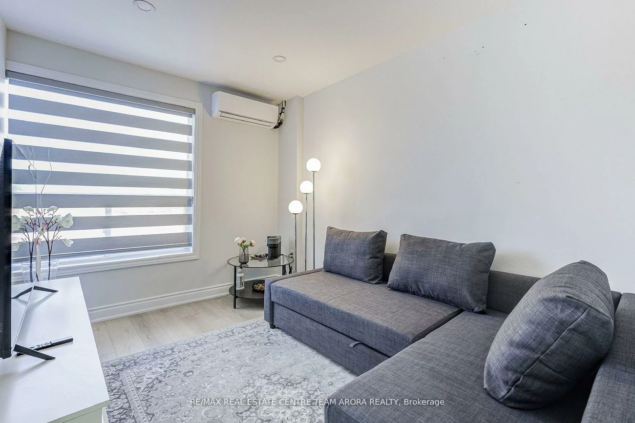 7060, Airport, Malton, Mississauga