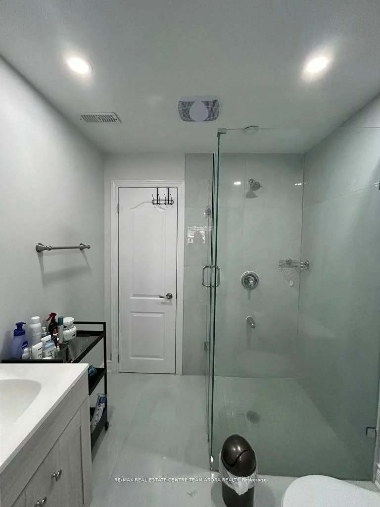 7060, Airport, Malton, Mississauga