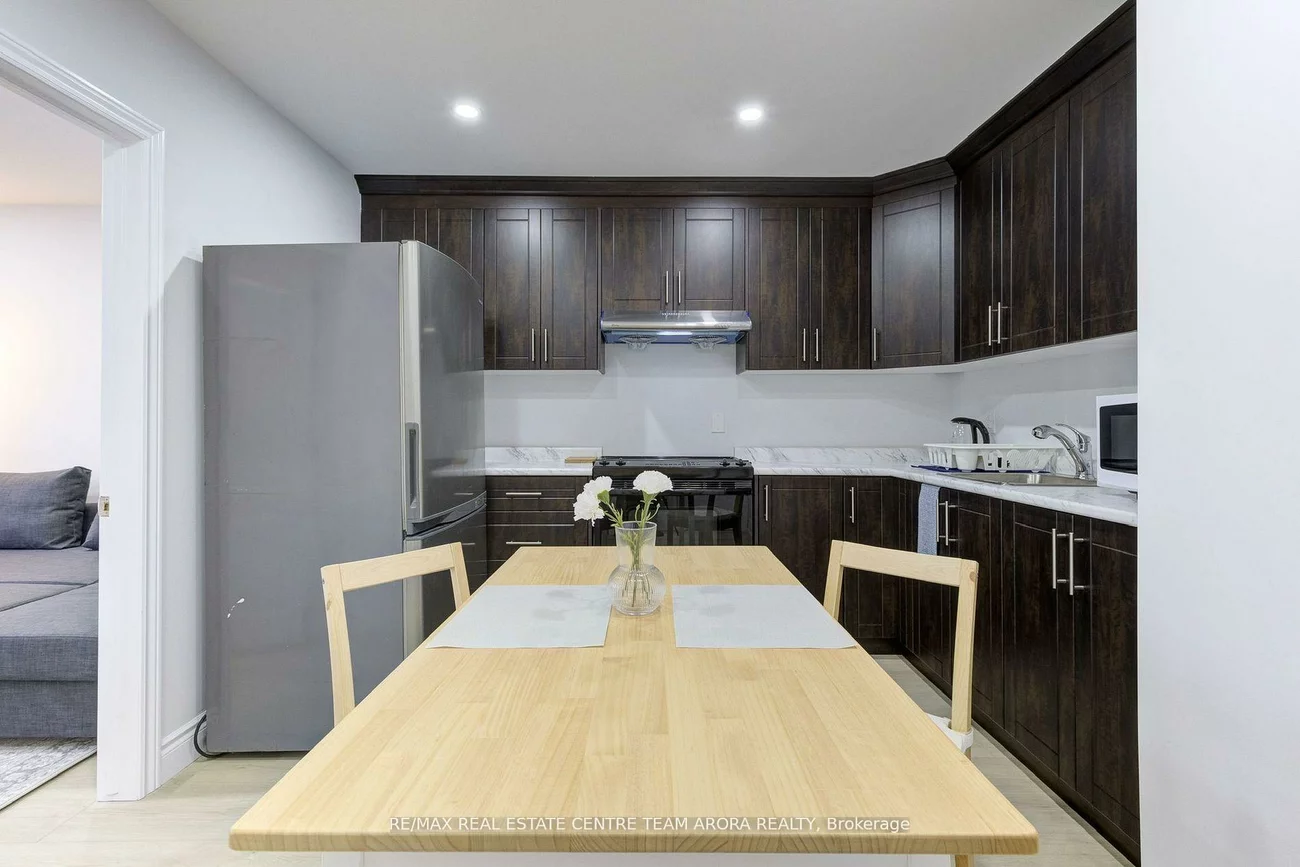 7060, Airport, Malton, Mississauga