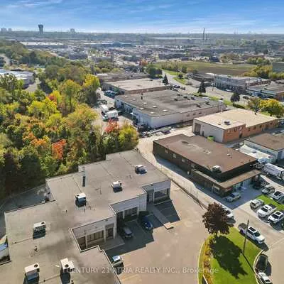 1606, Sedlescomb, Dixie, Mississauga