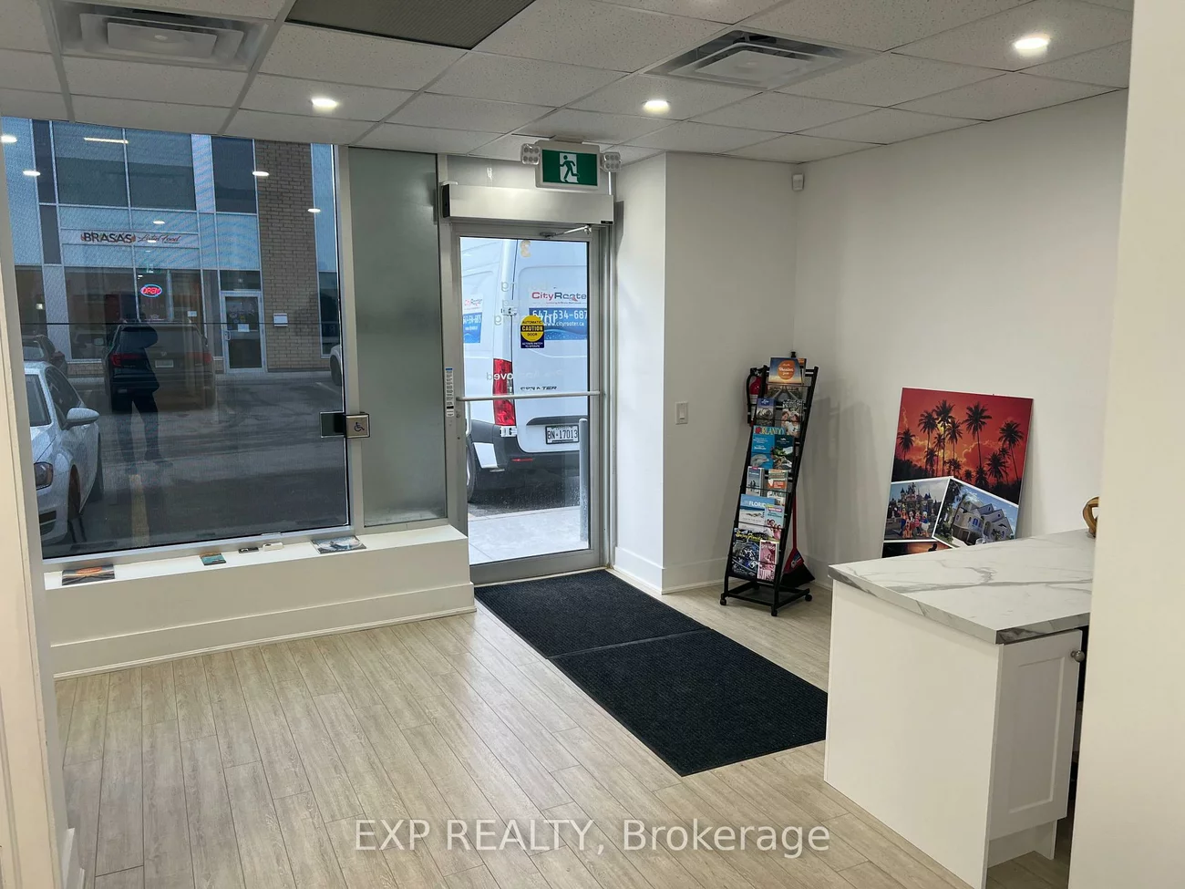 1185, Queensway, Dixie, Mississauga