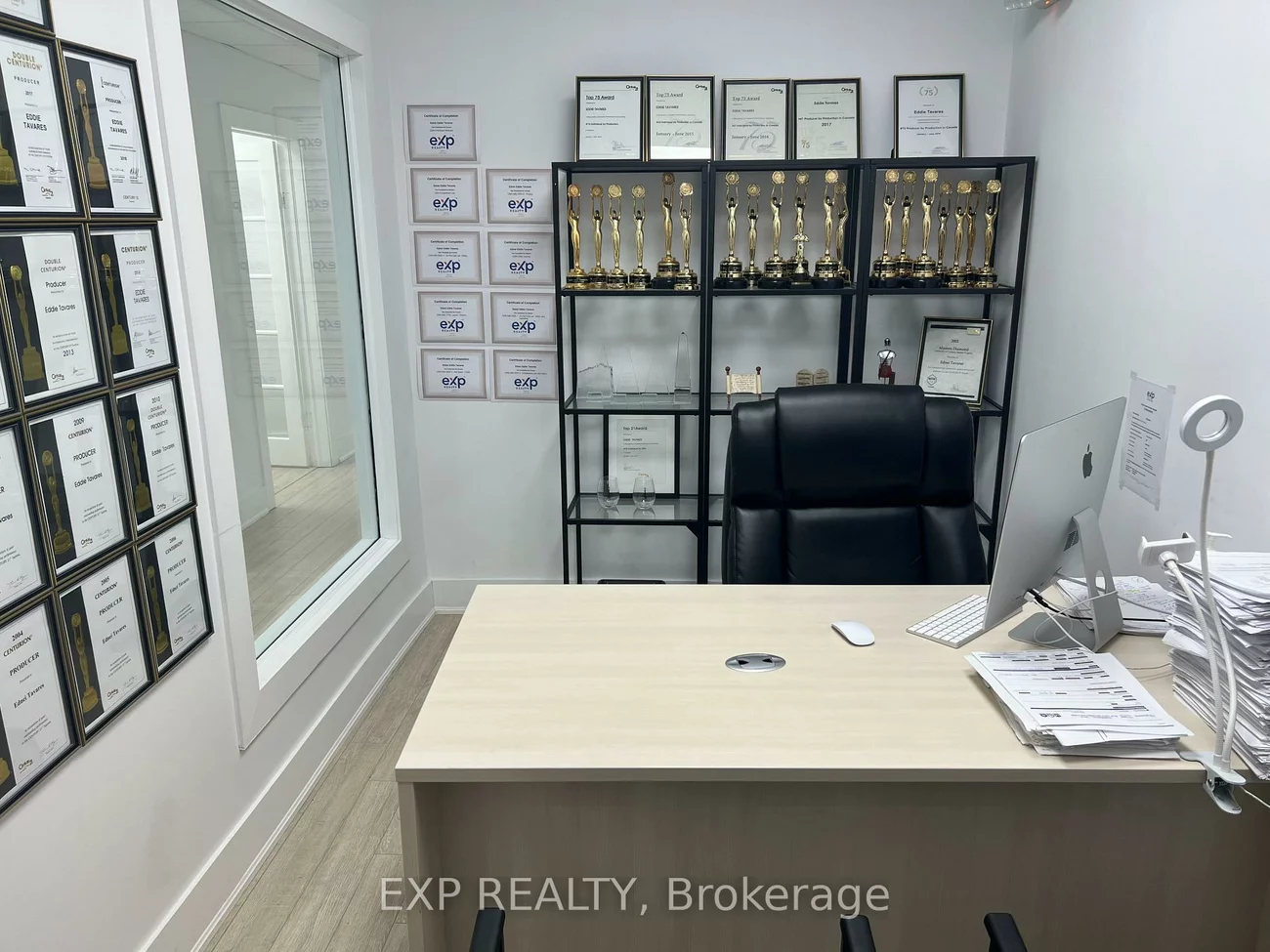 1185, Queensway, Dixie, Mississauga