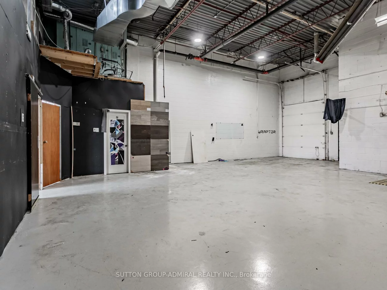 1606, Sedlescomb, Dixie, Mississauga